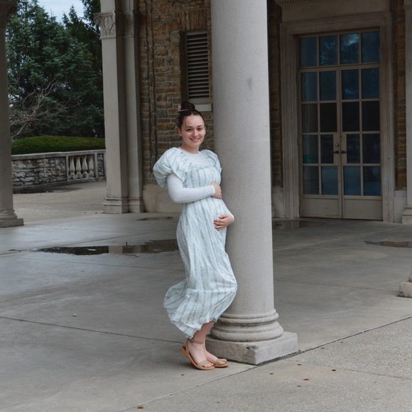 ✨Meet me✨ - Picture 5 of 8